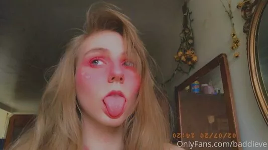 baddieve / baddieeve_ nude photo #0305