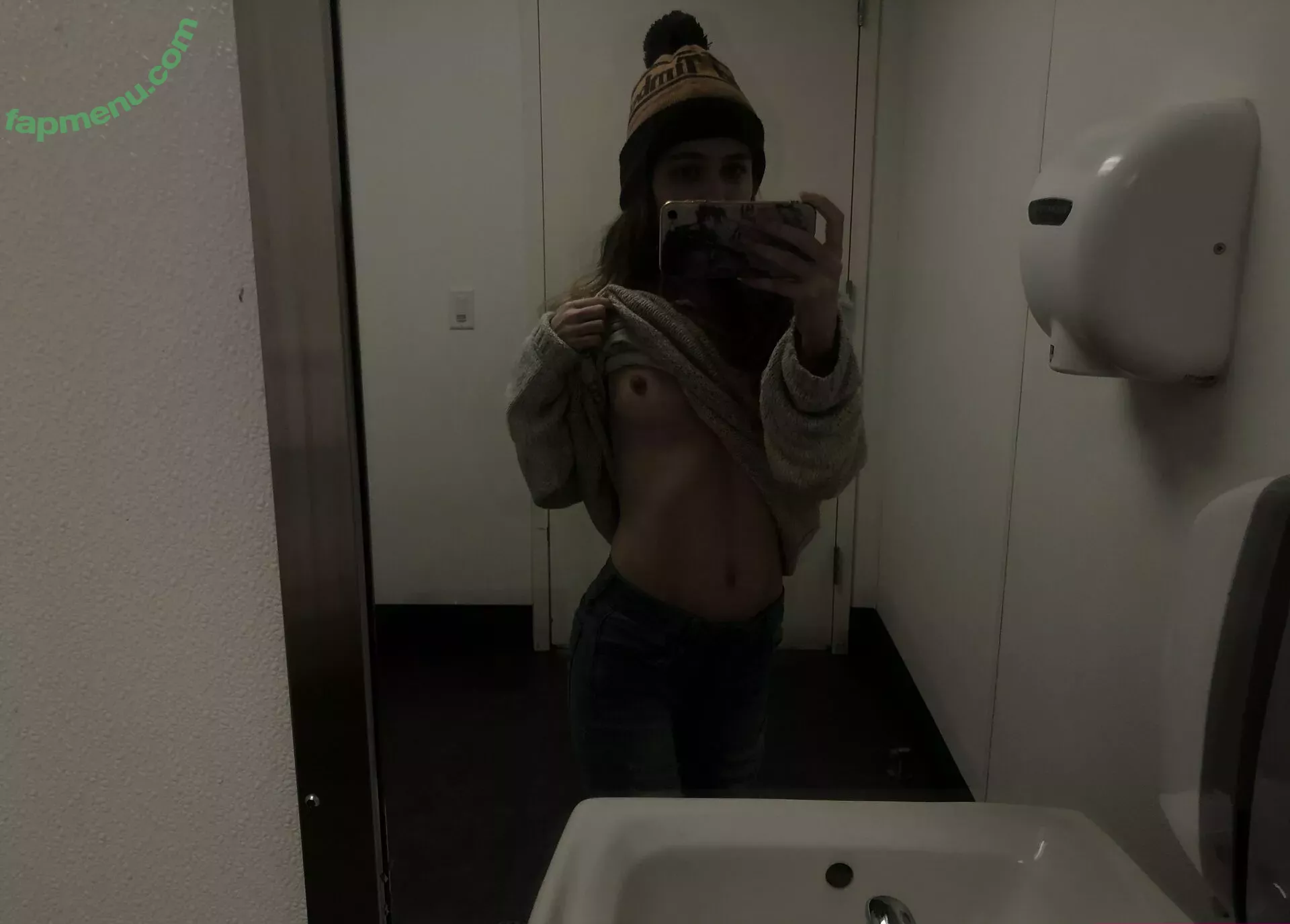 baddieve nude photo #0167 (baddieeve_)