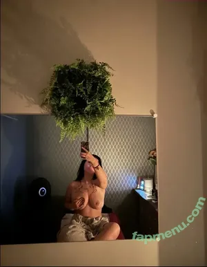 Badgalantii / Navybadg nude photo #0006
