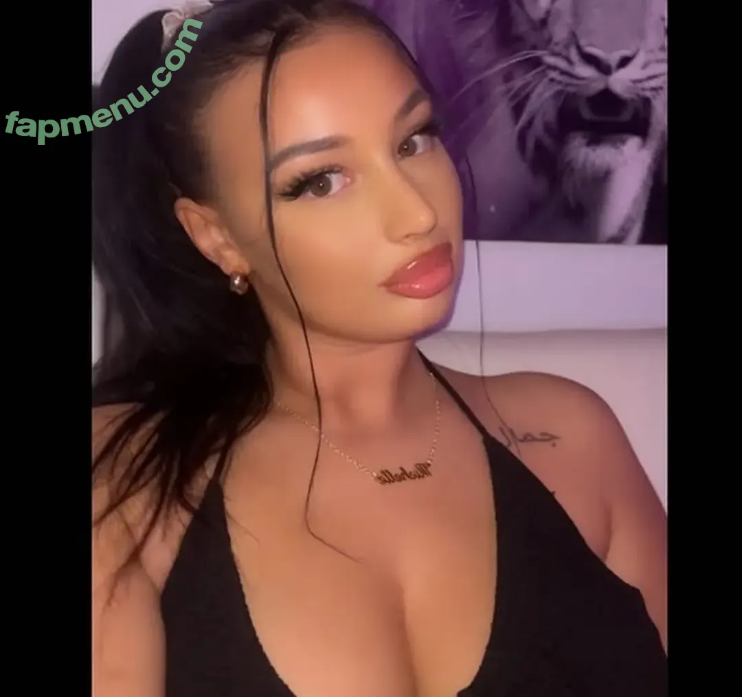 Badgirlkylie/Badgirlmelfi nude photo #0005 (Badgirlkylie/Badgirlmelfi)