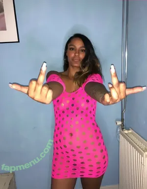 BadGirlXKaira / bad-girl-kaira nude photo #0060