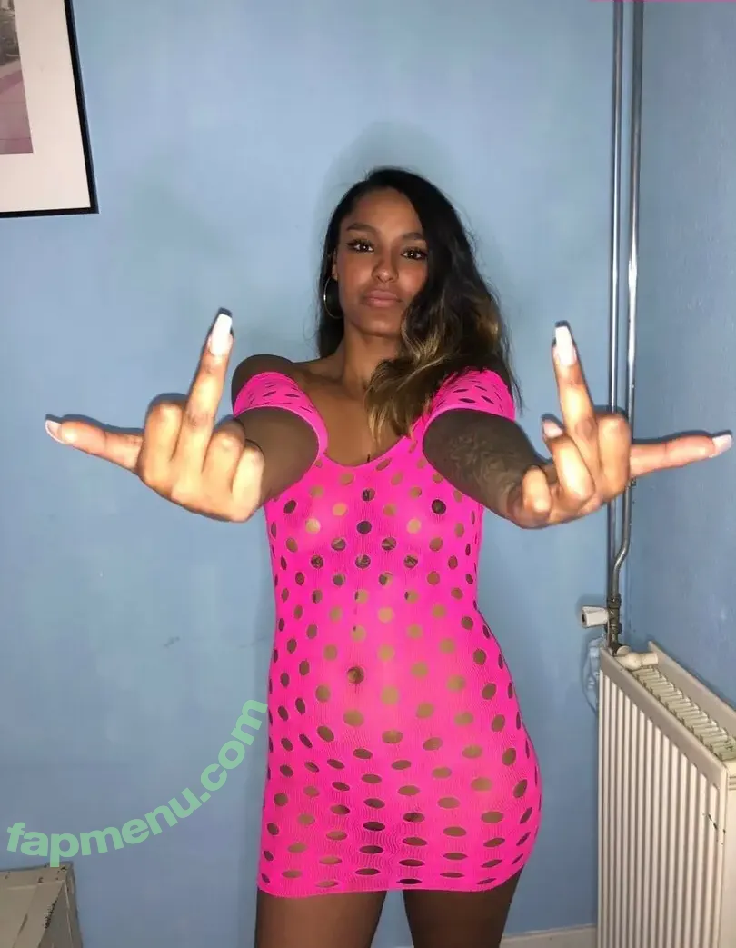 BadGirlXKaira nude photo #0060 (bad-girl-kaira)