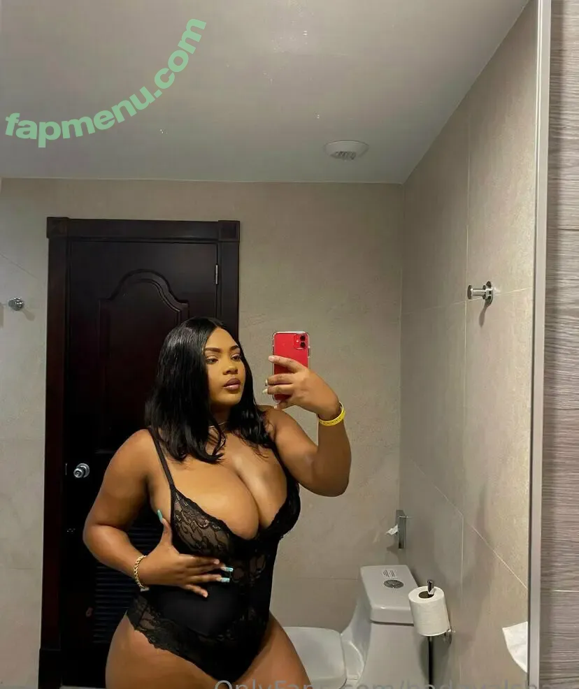 badgyalshaii nude photo #0010 (badgyalshaii)