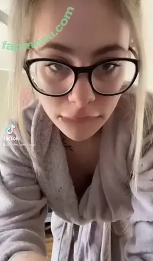  nude photo #0003
