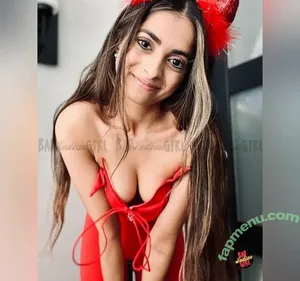 badindiangirl / @badindiangirl / Rani Kaur / badindiangirll nude photo #0046