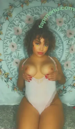  nude photo #0001