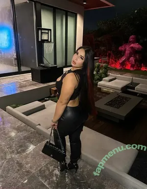 badlilshego / asshleyyy.g nude photo #0199