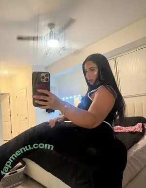 badlilshego / asshleyyy.g nude photo #0201