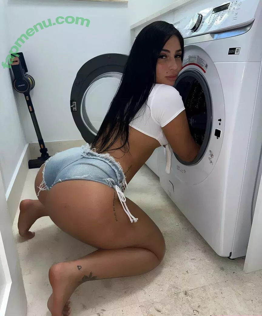 badlilshego nude photo #0007 (asshleyyy.g)