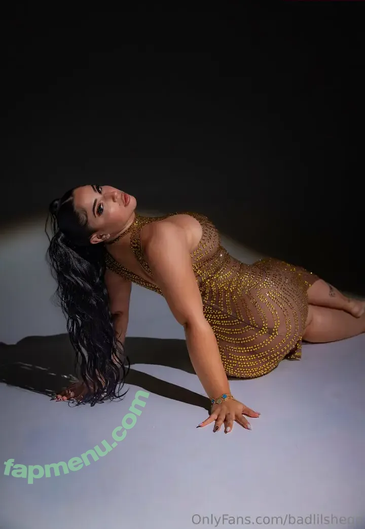 badlilshego nude photo #0228 (asshleyyy.g)