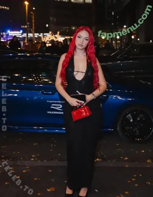 Badmómzjay / badmomzjay nude photo #0636