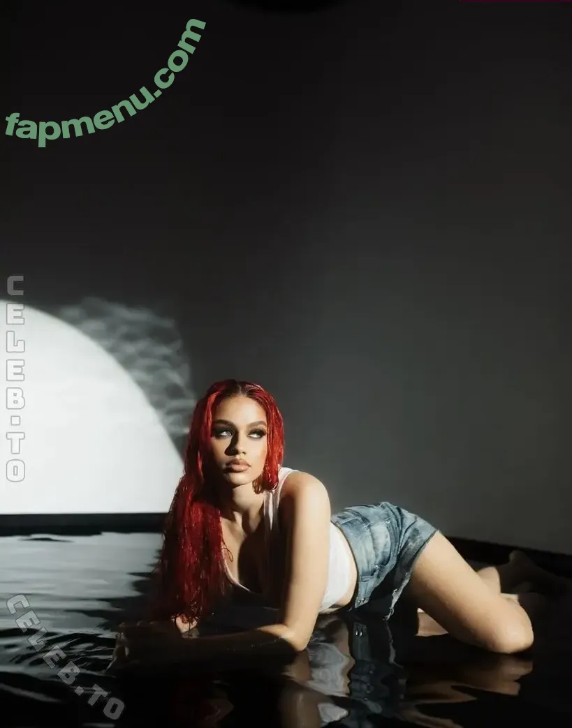 Badmómzjay nude photo #0634 (badmomzjay)