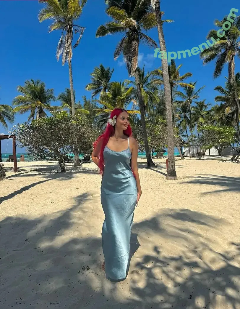 badmomzjay nude photo #0296 (badmomzjay)