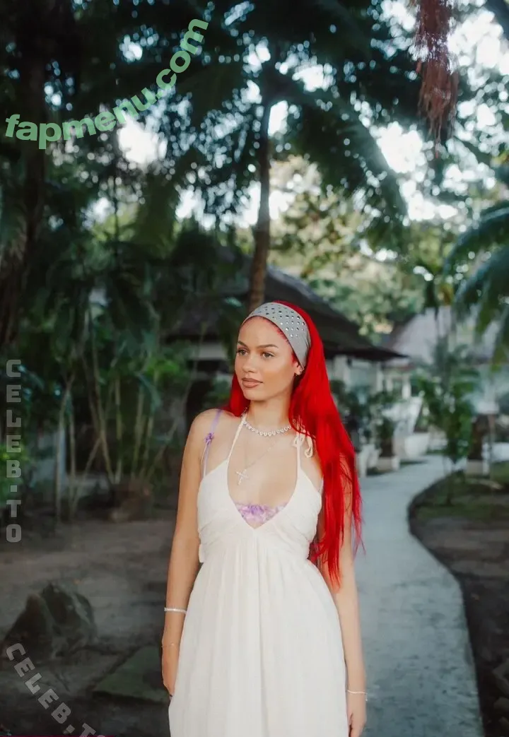 badmomzjay nude photo #0310 (badmomzjay)