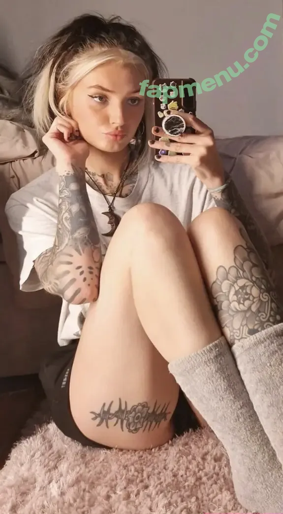 Badmoon nude photo #0023 (shopbadmoon / thebadmoon)