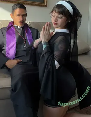 Badvanne / __badvanne_ / badvann3 / hermana de julieta yañez nude photo #0092