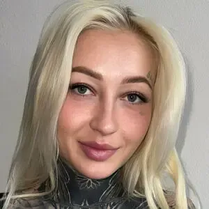 badxlucyfree / bad.xlucyx nude photo #0003
