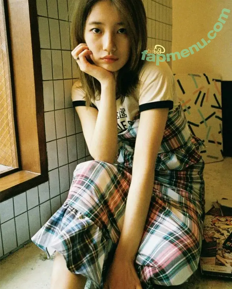 Bae Suzy nude photo #0005 (Bae Suzy)