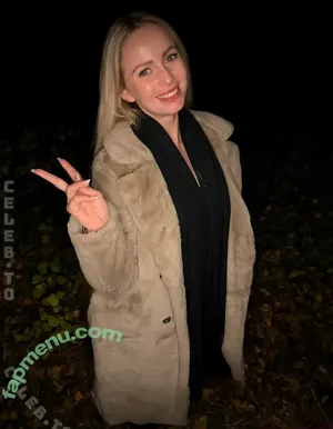 baebaezoe / baebae.zoe / baebae_zoe nude photo #0547