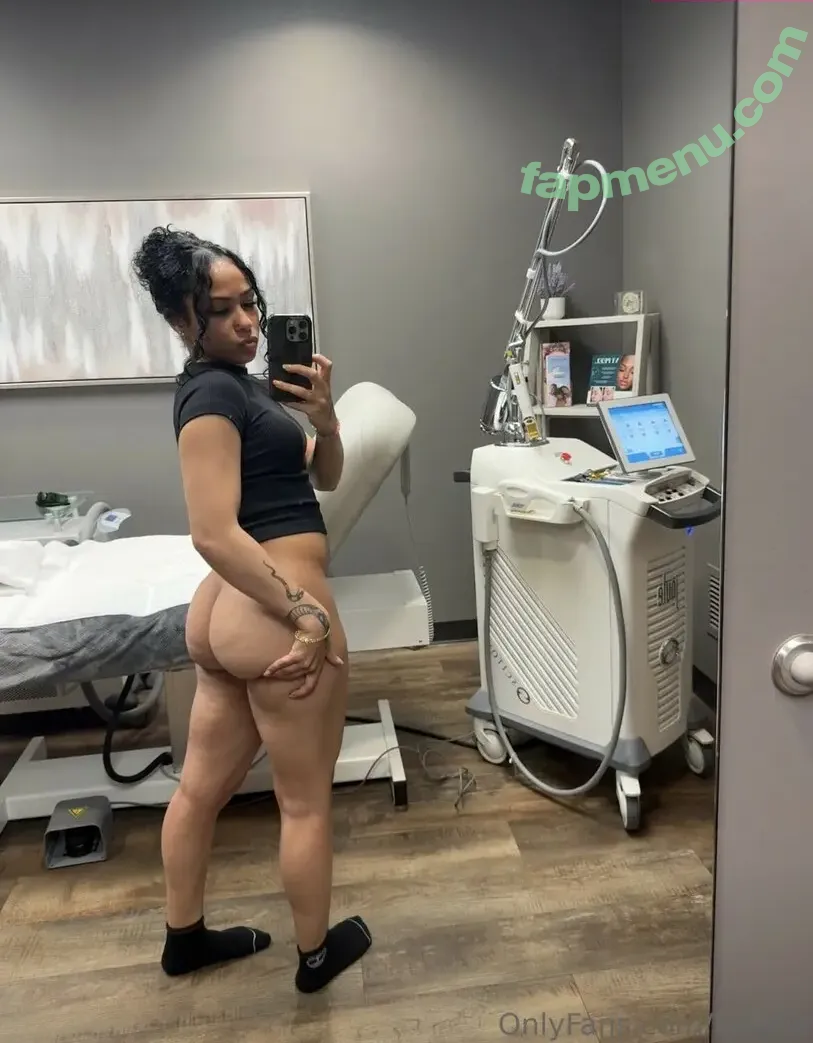 Baecia nude photo #0041 (Curly Sosa / Thecurlysosa)