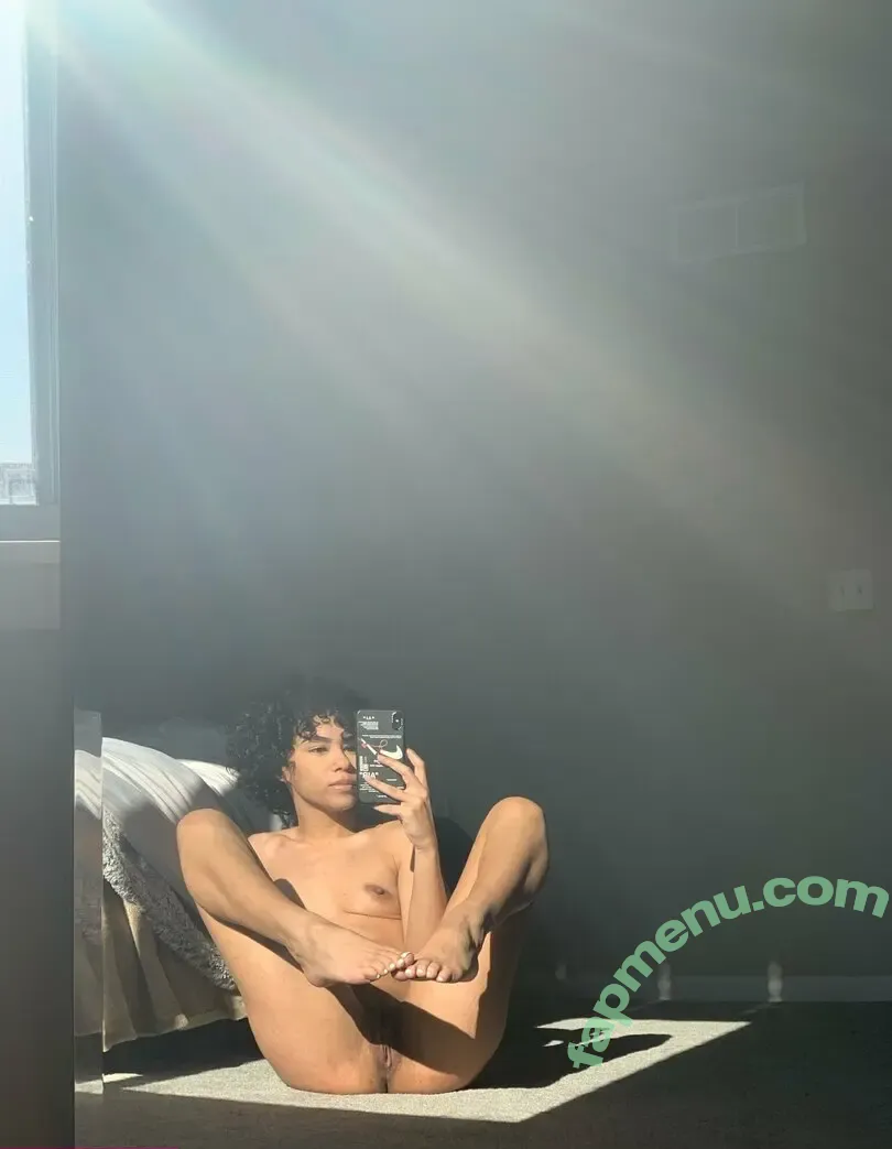 Baecia nude photo #0070 (Curly Sosa / Thecurlysosa)