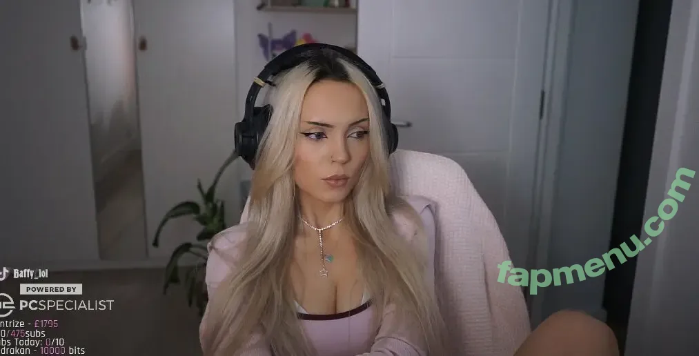 Baffy nude photo #0059 (buffylovesvampires / missbaffytwitch)