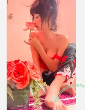 Bai Ling / RealBaiLing / iambailing nude photo #1939