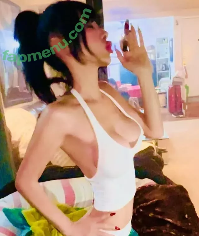 Bai Ling nude photo #1090 (iambailing)