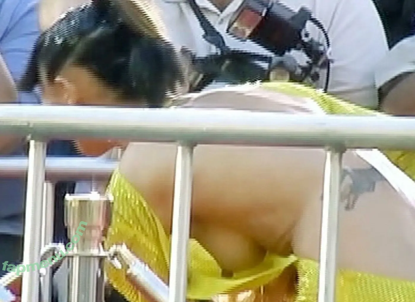 Bai Ling nude photo #1175 (iambailing)