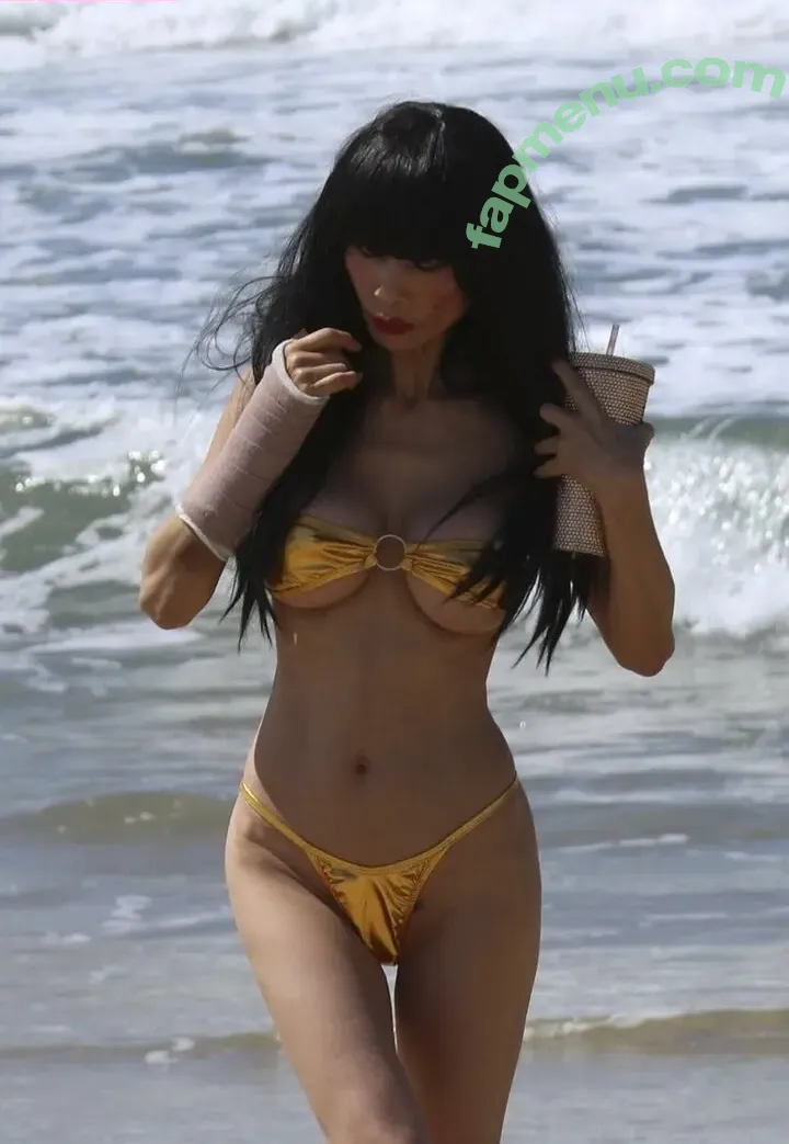 Bai Ling nude photo #1363 (iambailing)