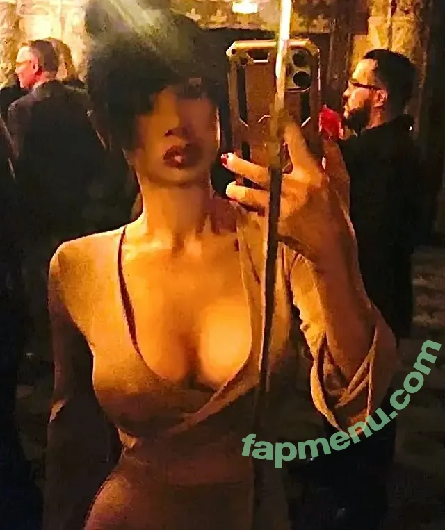Bai Ling nude photo #1426 (iambailing)