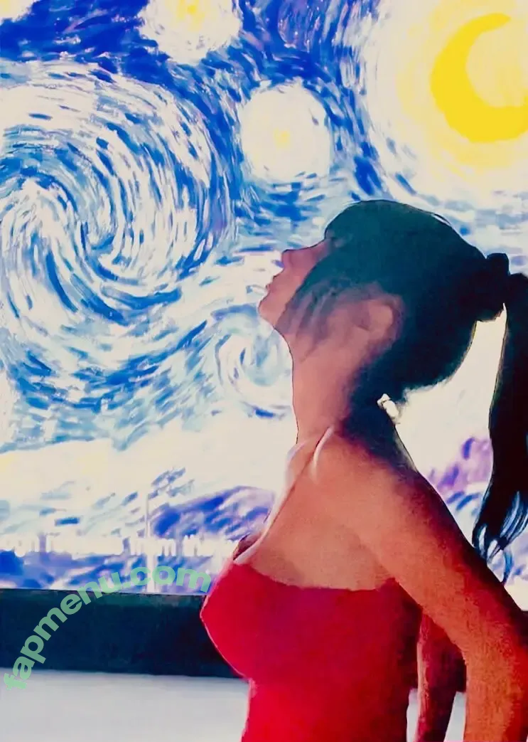 Bai Ling nude photo #1613 (RealBaiLing / iambailing)