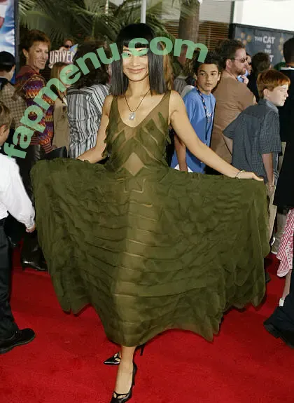 Bai Ling nude photo #1633 (RealBaiLing / iambailing)