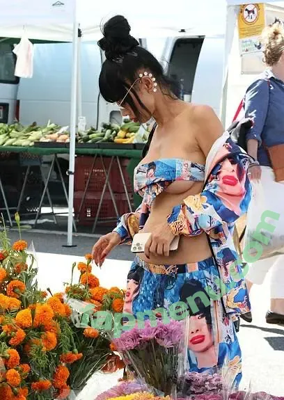 Bai Ling nude photo #1781 (RealBaiLing / iambailing)