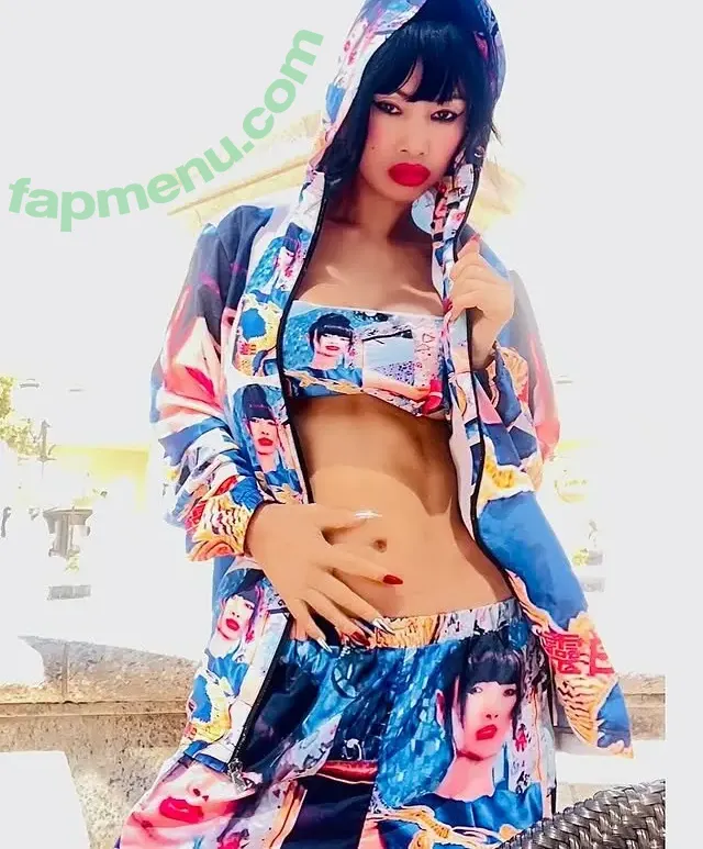 Bai Ling nude photo #1808 (RealBaiLing / iambailing)