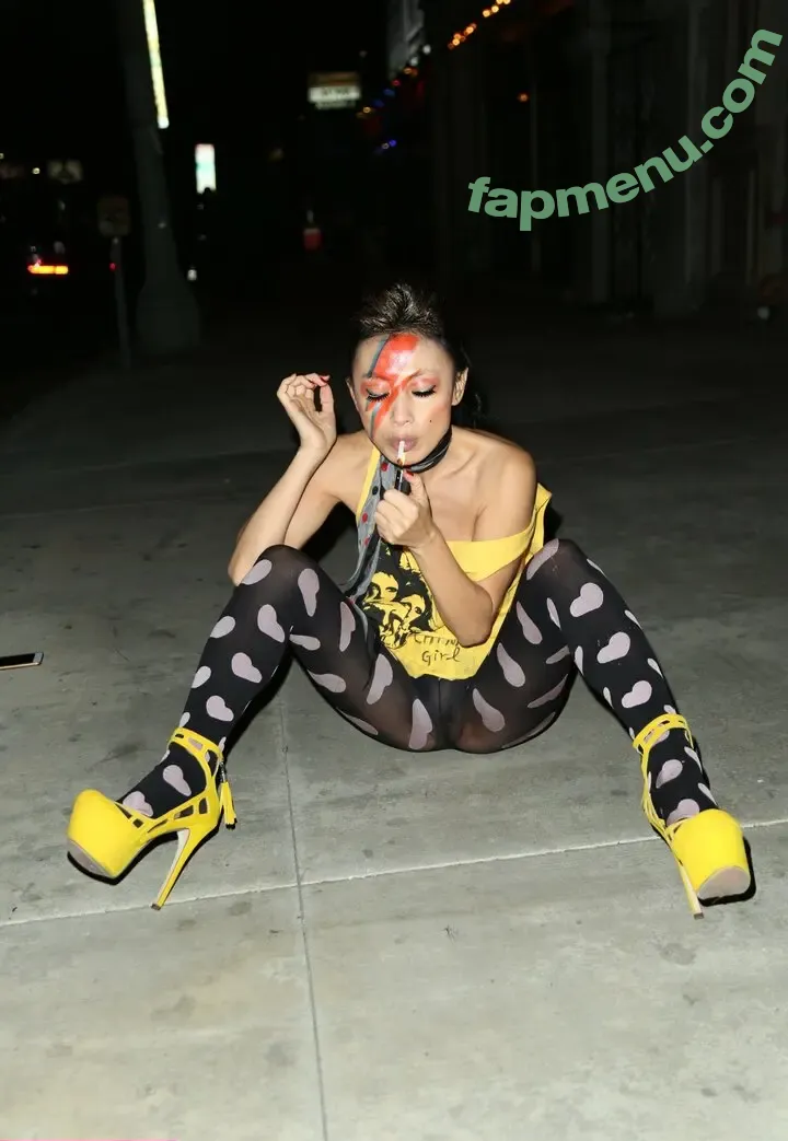 Bai Ling nude photo #1881 (RealBaiLing / iambailing)