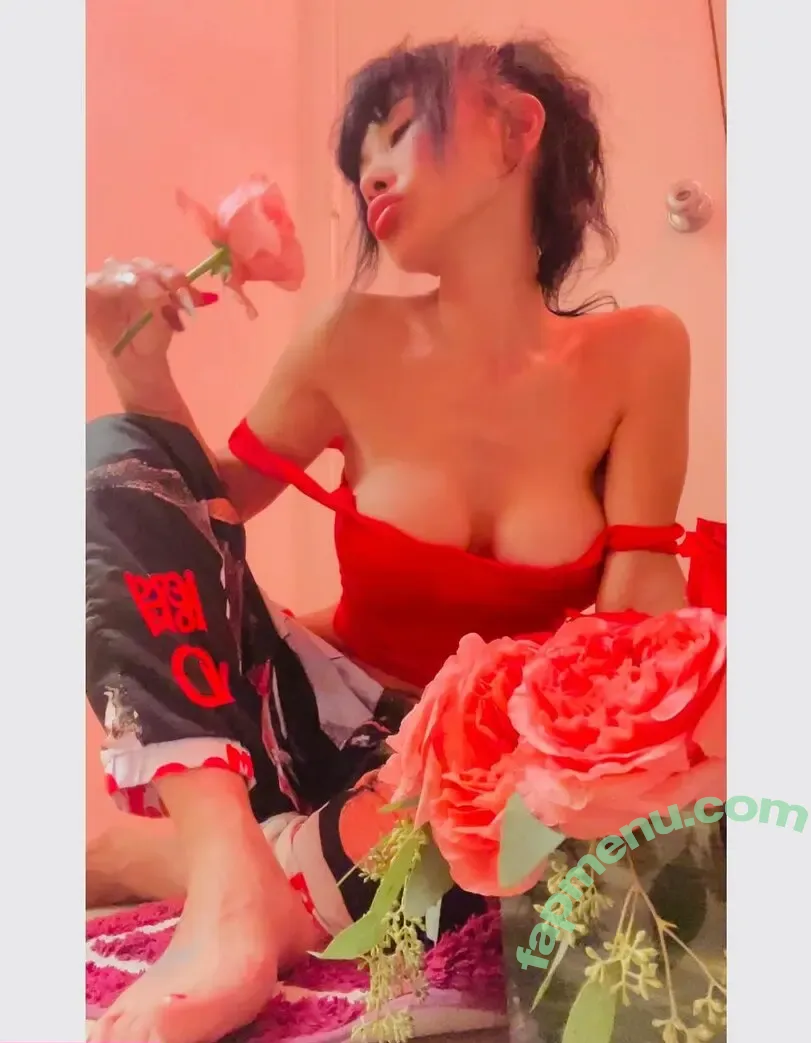 Bai Ling nude photo #1938 (RealBaiLing / iambailing)