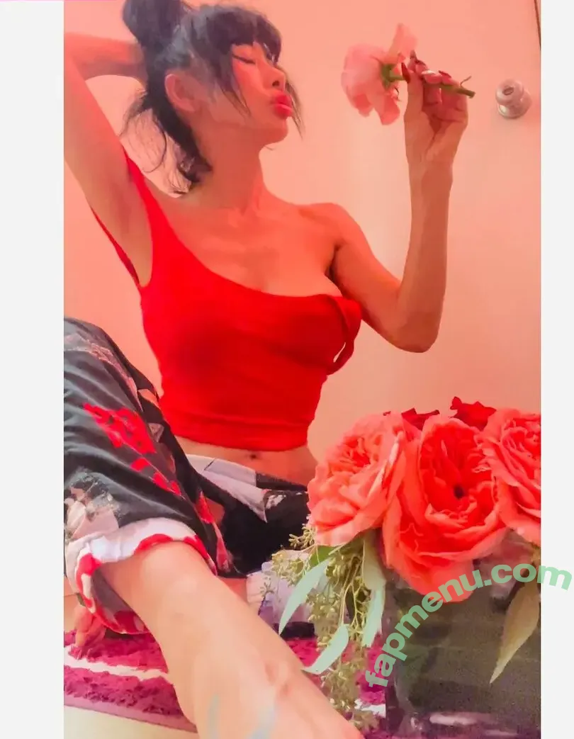 Bai Ling nude photo #1943 (RealBaiLing / iambailing)