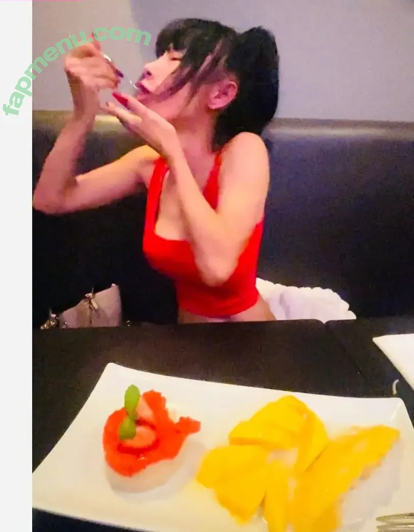 Bai Ling nude photo #1949 (RealBaiLing / iambailing)