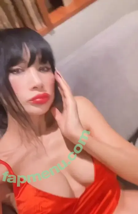 Bai Ling nude photo #1997 (iambailing)