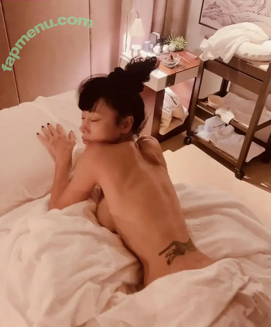 Bai Ling nude photo #2151 (RealBaiLing / iambailing)