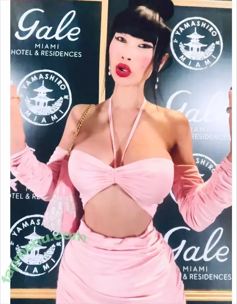 Bai Ling nude photo #2249 (RealBaiLing / iambailing)