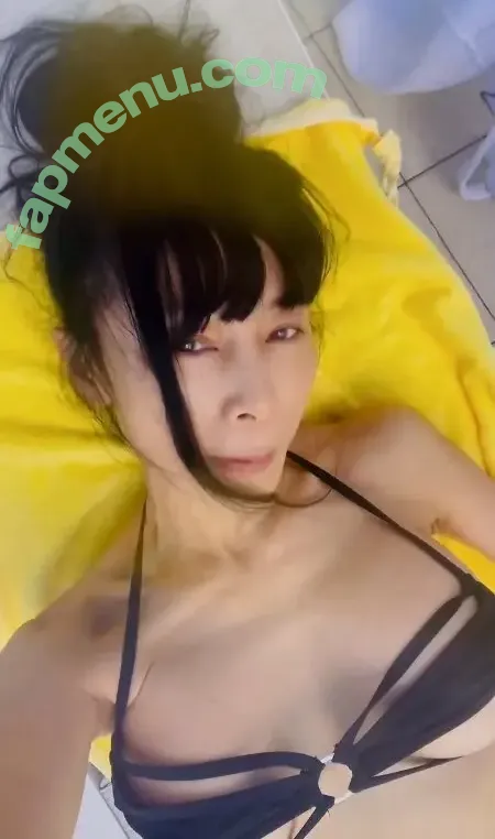 Bai Ling nude photo #2250 (RealBaiLing / iambailing)