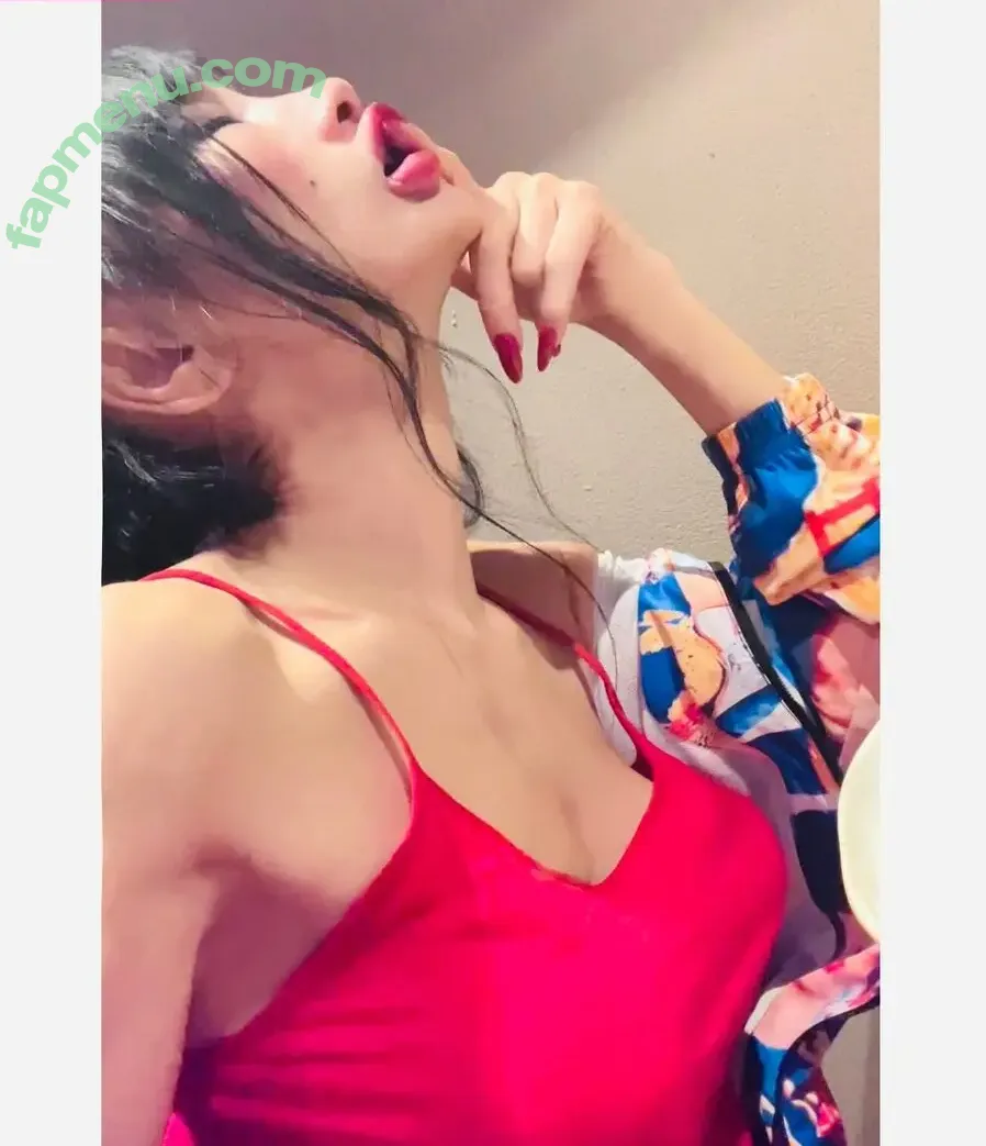 Bai Ling nude photo #2332 (RealBaiLing / iambailing)