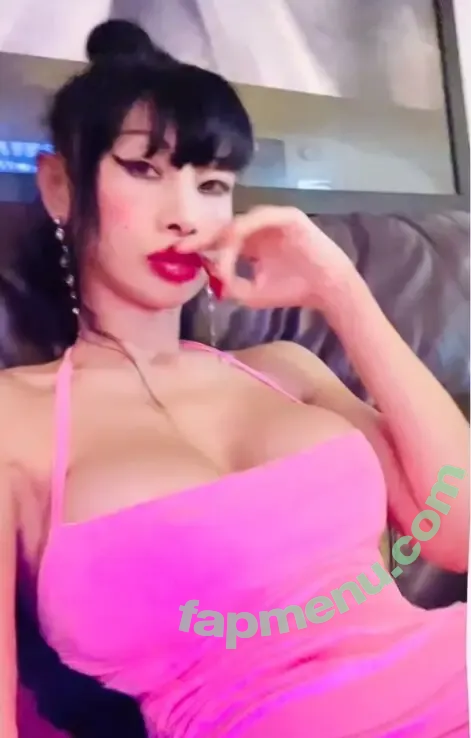 Bai Ling nude photo #2404 (RealBaiLing / iambailing)