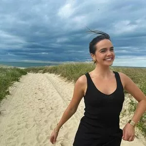 Bailee Madison / baileemadison / bailey_madis0n nude photo #0110