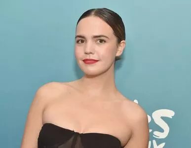 Bailee Madison / baileemadison / bailey_madis0n nude photo #0134