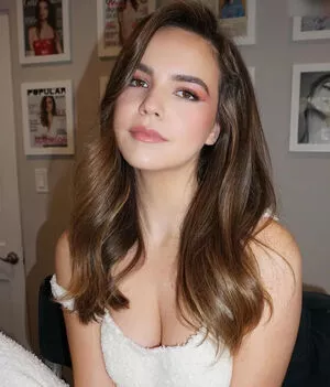 Bailee Madison / baileemadison / bailey_madis0n nude photo #0156
