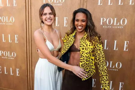 Bailee Madison / baileemadison / bailey_madis0n nude photo #0187