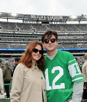 Bailee Madison / baileemadison / bailey_madis0n nude photo #0747